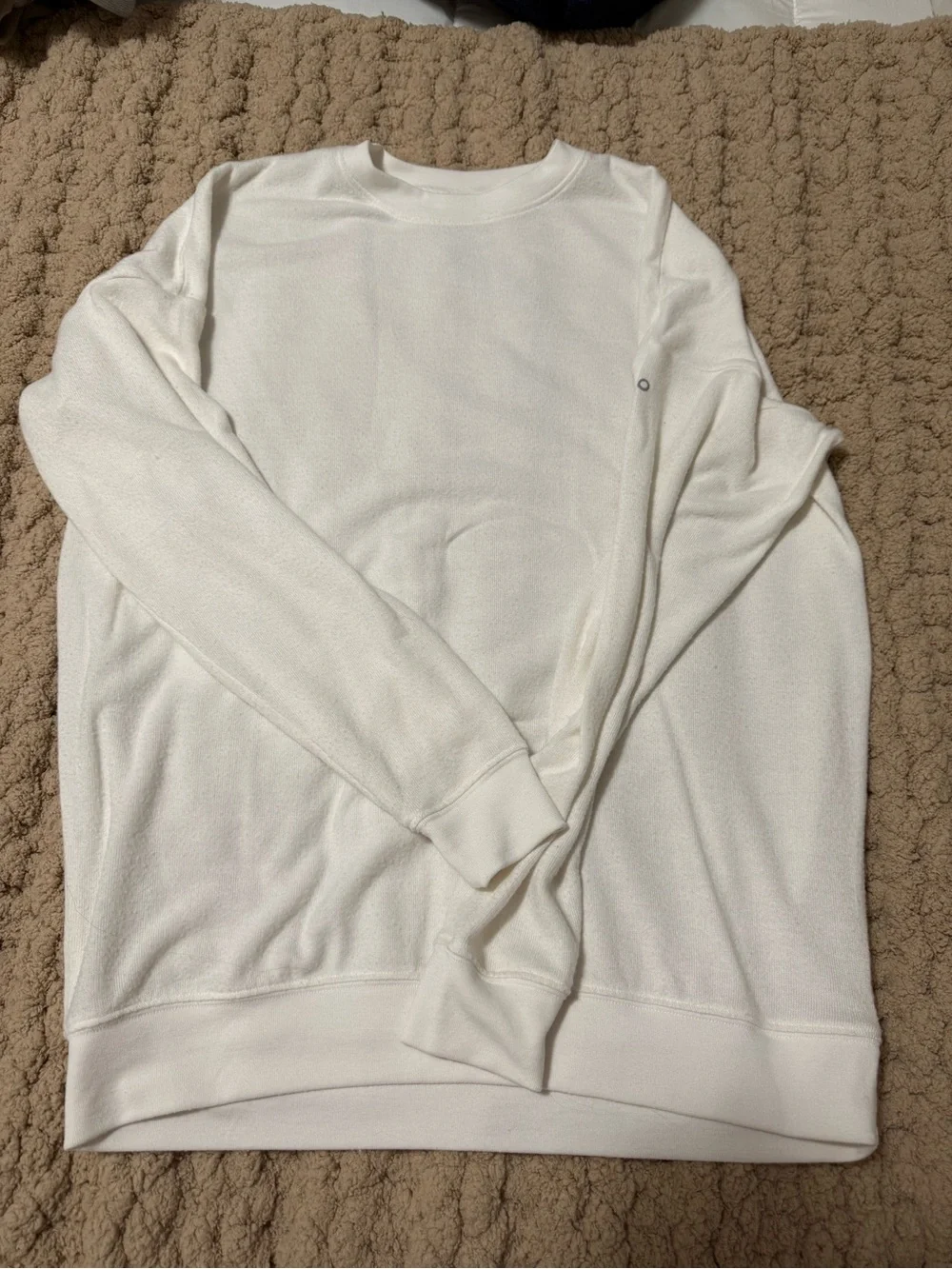 ALO Yoga Crewneck Sweater in White